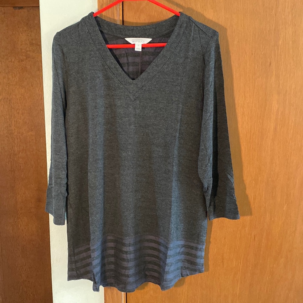 Market & Spruce V-Neck Shadow Stripe Top